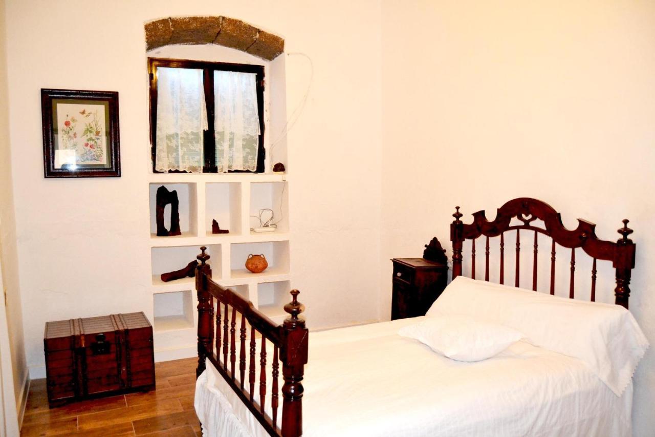 Casa Emerenciana Femes ภายนอก รูปภาพ